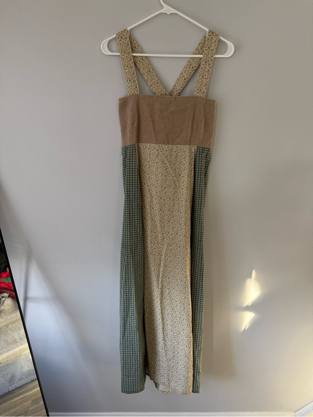 VTG KIND KLOTHING Boho Hippie Patchwork Maxi Dress Floral Straps Beige Green S M - Picture 2 of 11